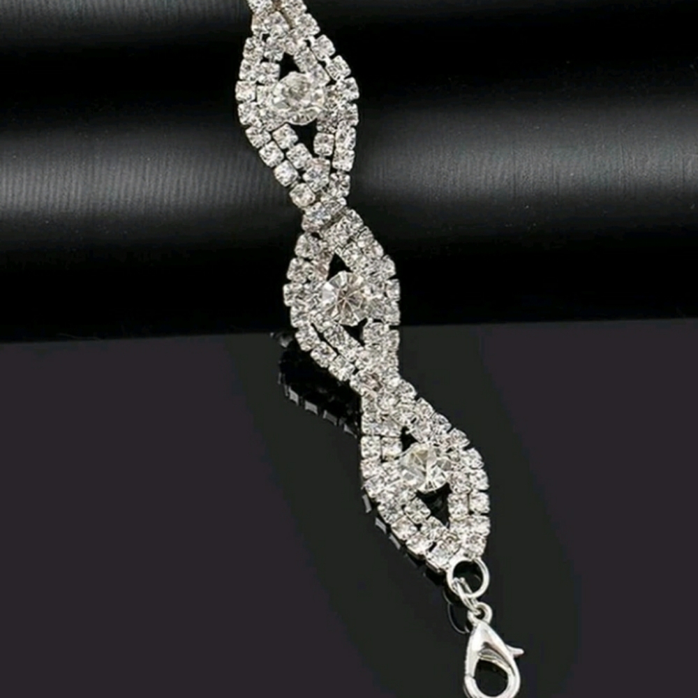 Silver Rhinestone Bracelet - Picture 3 of 4